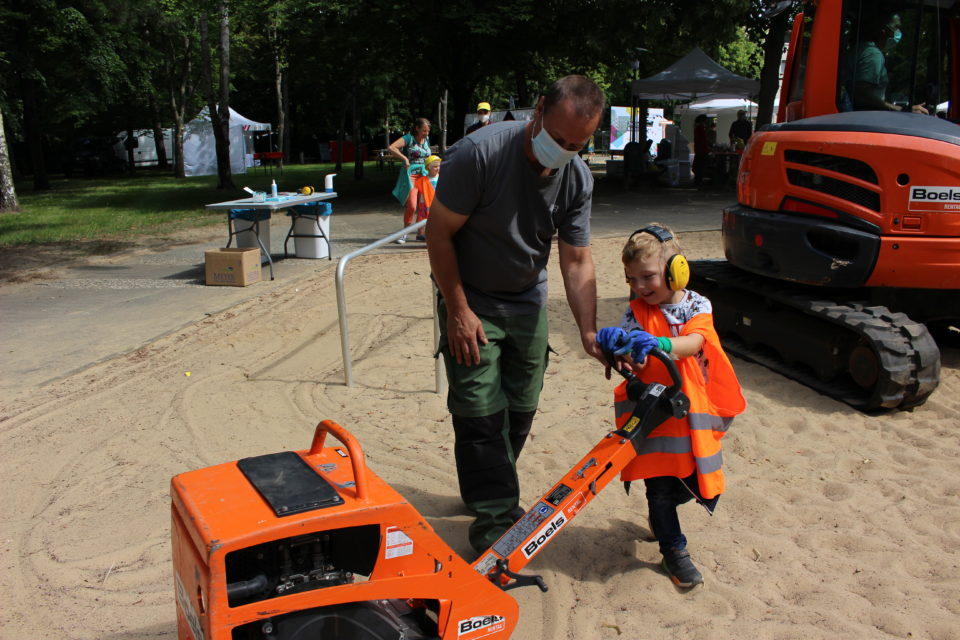 3B beim „Tag der kleinen Bauprofis“: Kinder auf der 3B-Kinderbaustelle